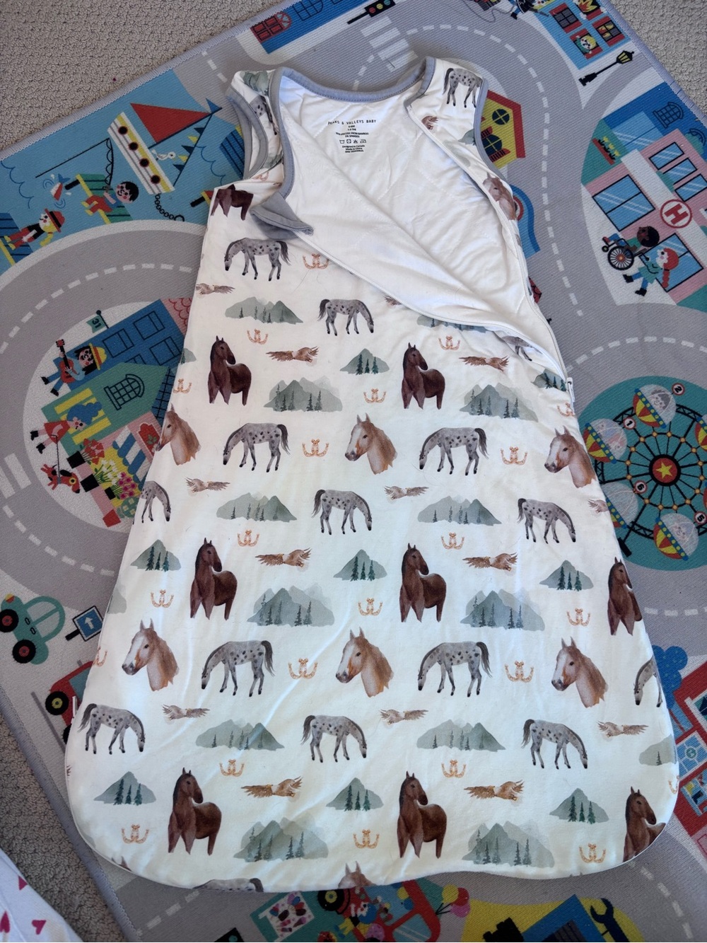 Horse Print White Sleep Sack for Kids - Cozy Sleeper